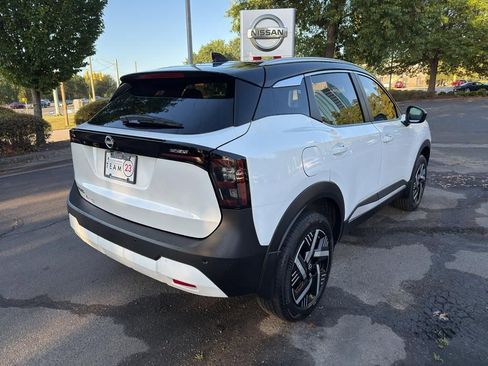 New 2026 Nissan Kicks SV image 7
