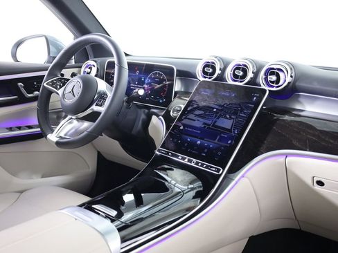 Used 2026 Mercedes-Benz GLC 300 GLC 300 image 56