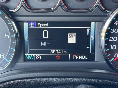 Used 2019 Chevrolet Tahoe LT image 23