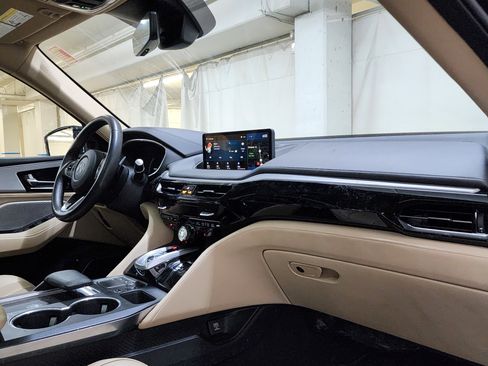 Certified 2023 Acura MDX SH-AWD w/ Technology Package image 22