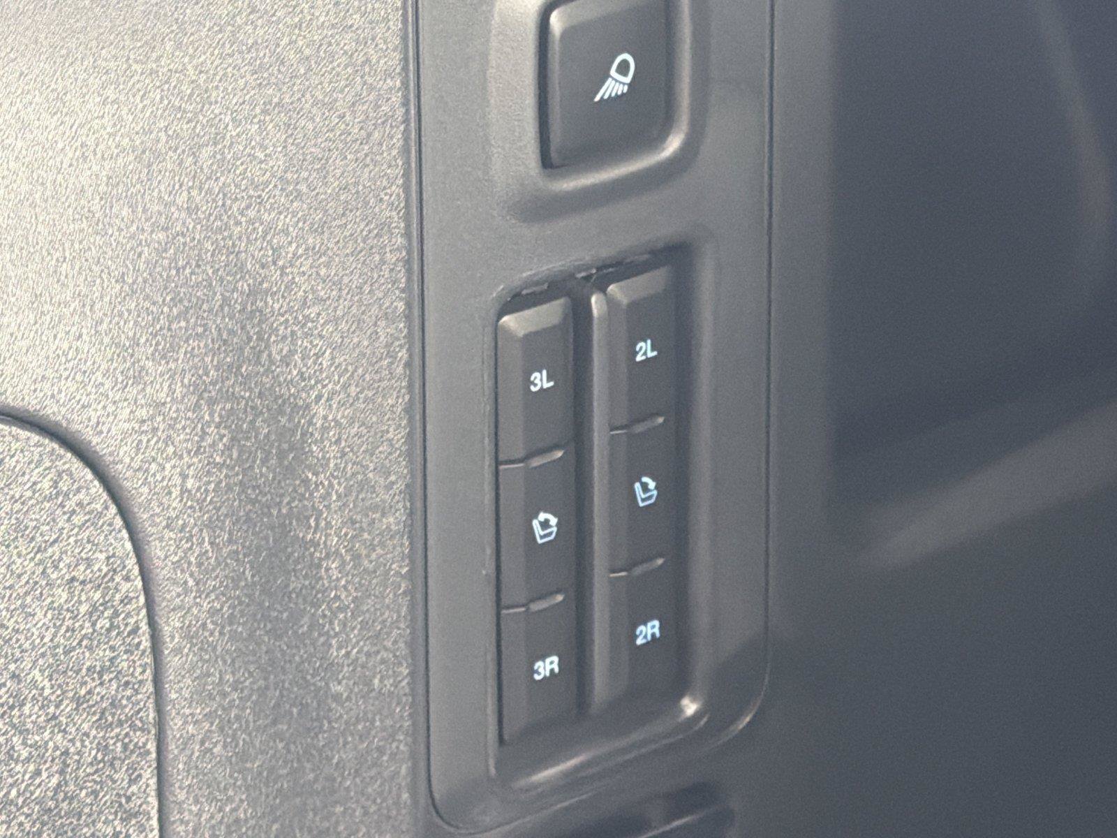 New 2027 Ford Expedition Platinum w/ Stealth Performance Package AWD/4WD image 19
