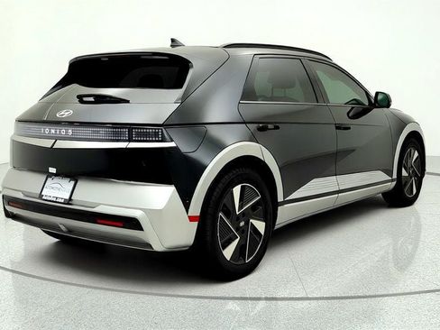 Used 2025 Hyundai Ioniq 5 Limited RWD image 5