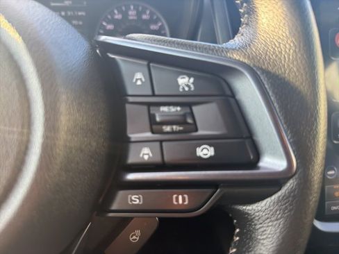 Used 2025 Subaru Forester Limited image 30