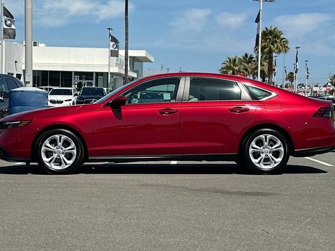 Used 2025 Honda Accord LX image 7