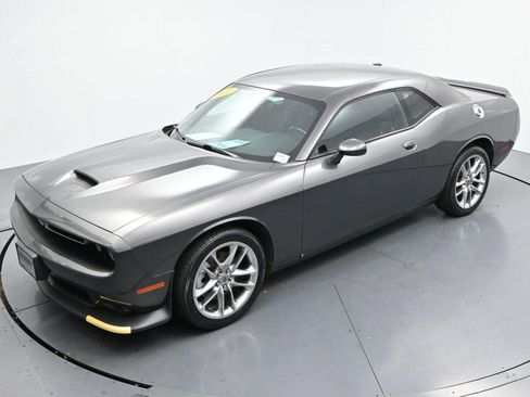 Used 2022 Dodge Challenger GT AWD/4WD image 37