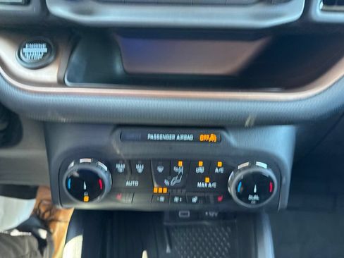 Used 2024 Ford Bronco Sport Outer Banks w/ Tech Package AWD/4WD image 17