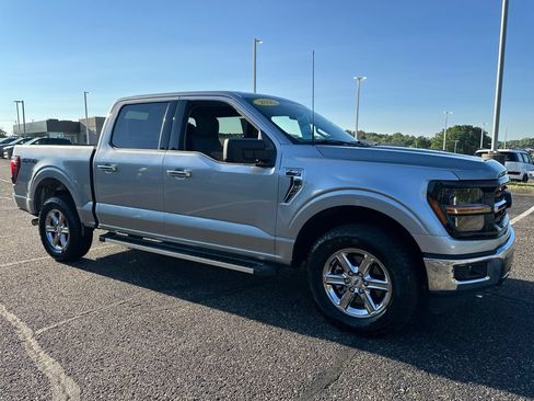 Used 2025 Ford F150 XLT w/ Equipment Group 301A Standard AWD/4WD image 15