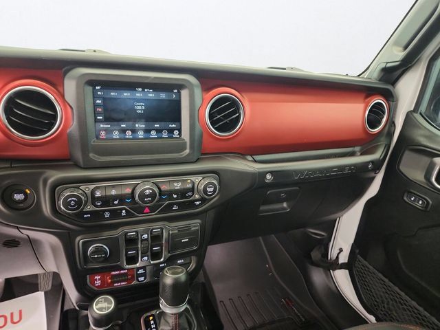 Used 2021 Jeep Wrangler Unlimited Rubicon w/ LED Lighting Group AWD/4WD image 17