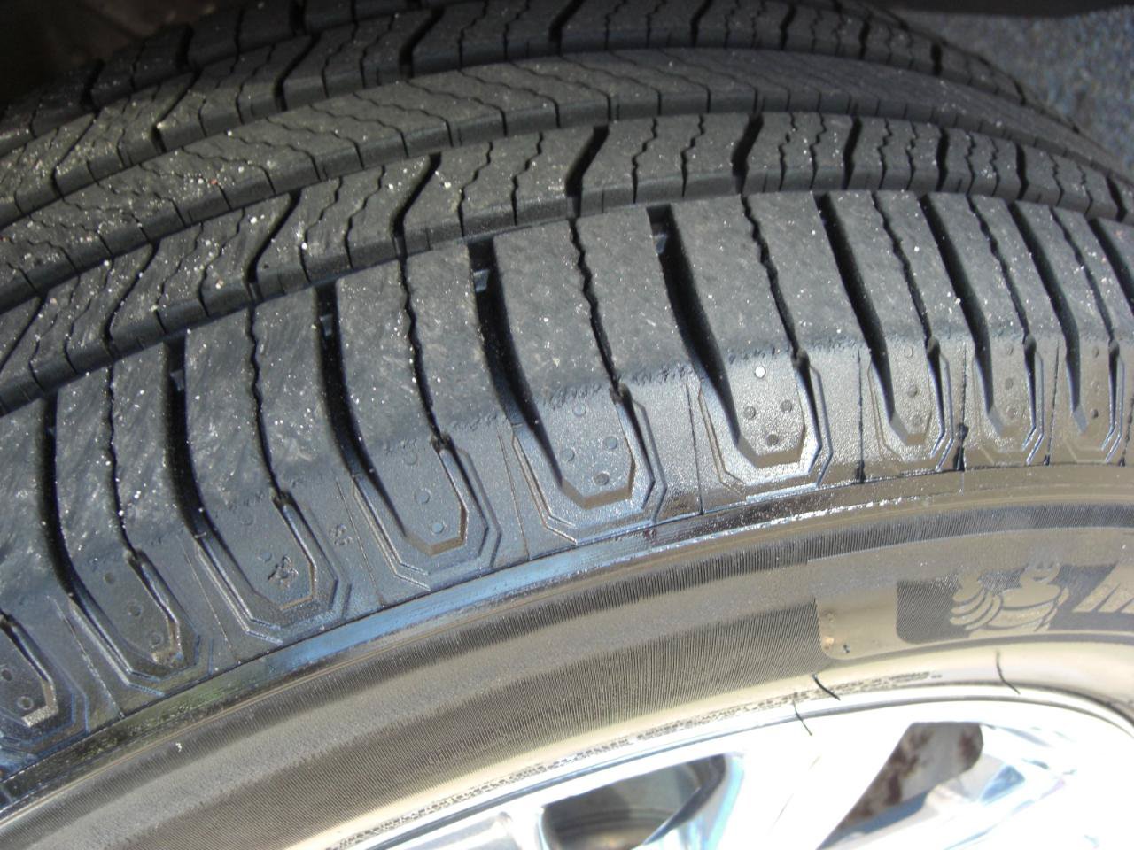 Used 2013 Ford Edge SEL AWD/4WD image 5