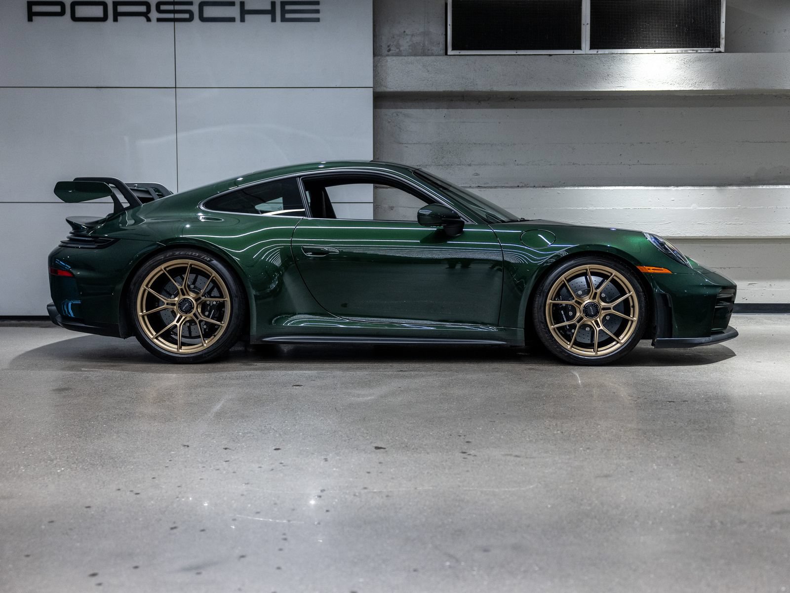 Certified 2026 Porsche 911 GT3 RWD image 9