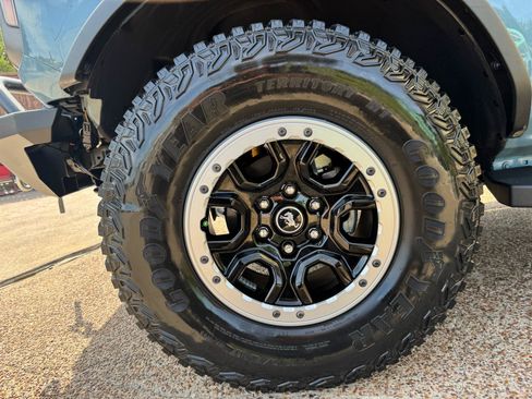 Used 2021 Ford Bronco Big Bend w/ Sasquatch Package AWD/4WD image 28