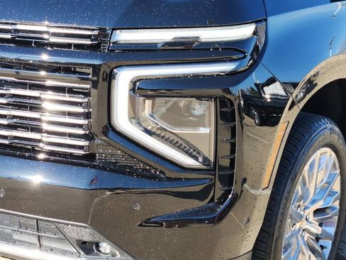 New 2026 Chevrolet Suburban High Country w/ Sun And Tow Package image 10