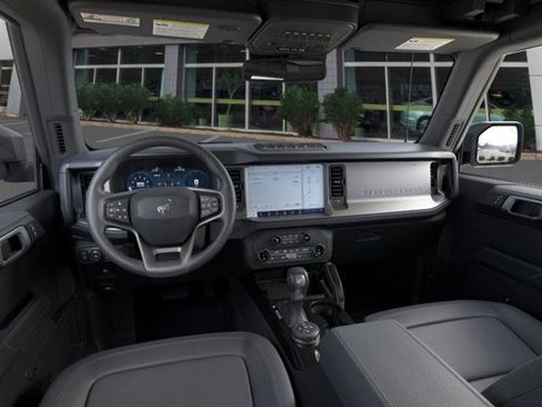 New 2026 Ford Bronco Badlands AWD/4WD image 9
