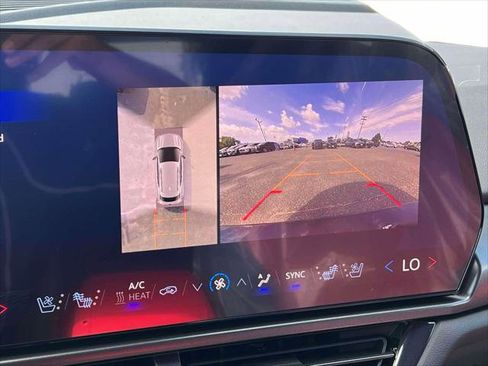 New 2025 Chevrolet Equinox EV RS image 14