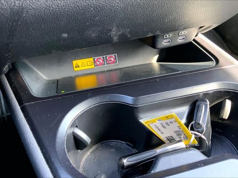 Used 2023 Lexus UX 250h F Sport image 35