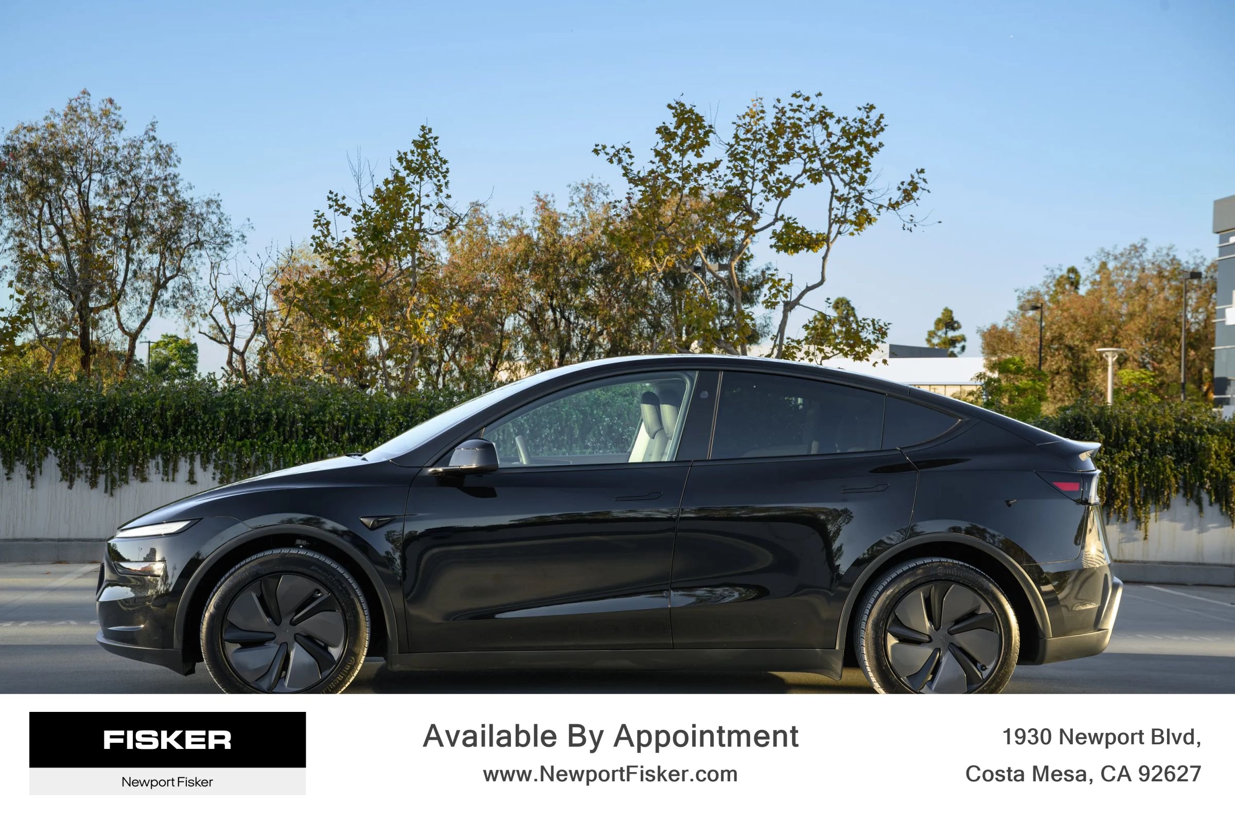 Used 2026 Tesla Model Y AWD image 2