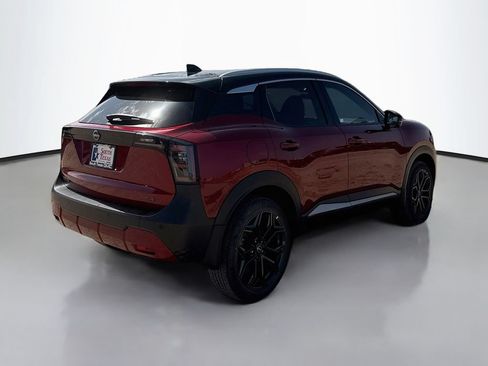 Used 2025 Nissan Kicks SR FWD image 7