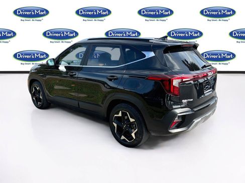 Used 2024 Kia Seltos EX FWD image 5