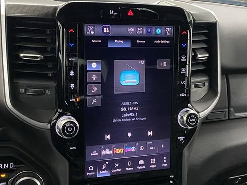 New 2026 RAM 1500 4x4 Crew Cab image 19