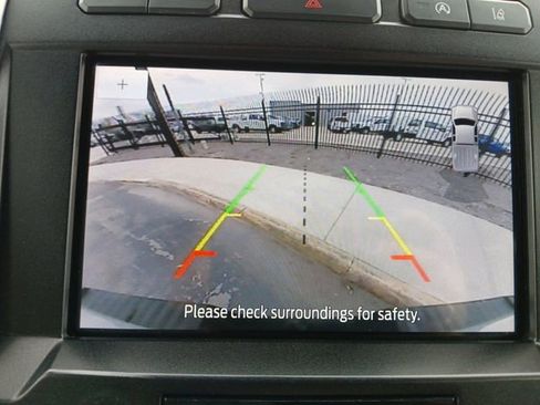 Used 2020 Ford F150 Lariat image 4