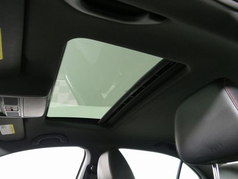 Used 2017 Volkswagen Jetta GLI image 22