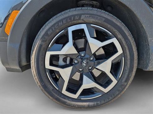 Used 2022 Hyundai Santa Cruz Limited image 9