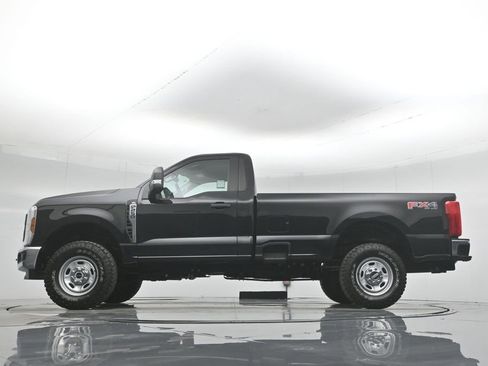 Certified 2024 Ford F250 XL w/ XL Off-Road Package image 49