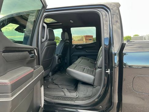 Used 2023 GMC Sierra 1500 AT4X AWD/4WD image 21