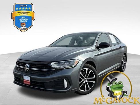 Used 2022 Volkswagen Jetta Sport FWD image 1