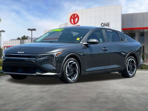 Used 2025 Kia K4 EX FWD image 9