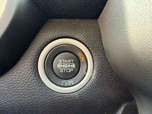 Used 2022 RAM 2500 Big Horn w/ Night Edition AWD/4WD image 25
