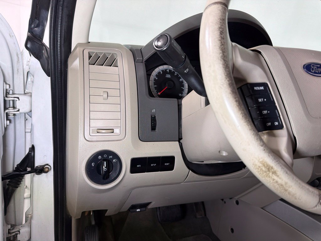 Used 2008 Ford Escape XLT AWD/4WD image 13