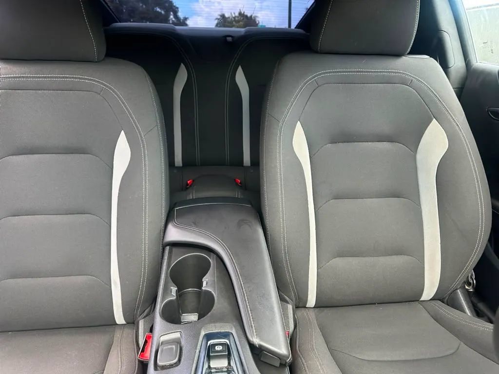 Used 2022 Chevrolet Camaro LT RWD image 14