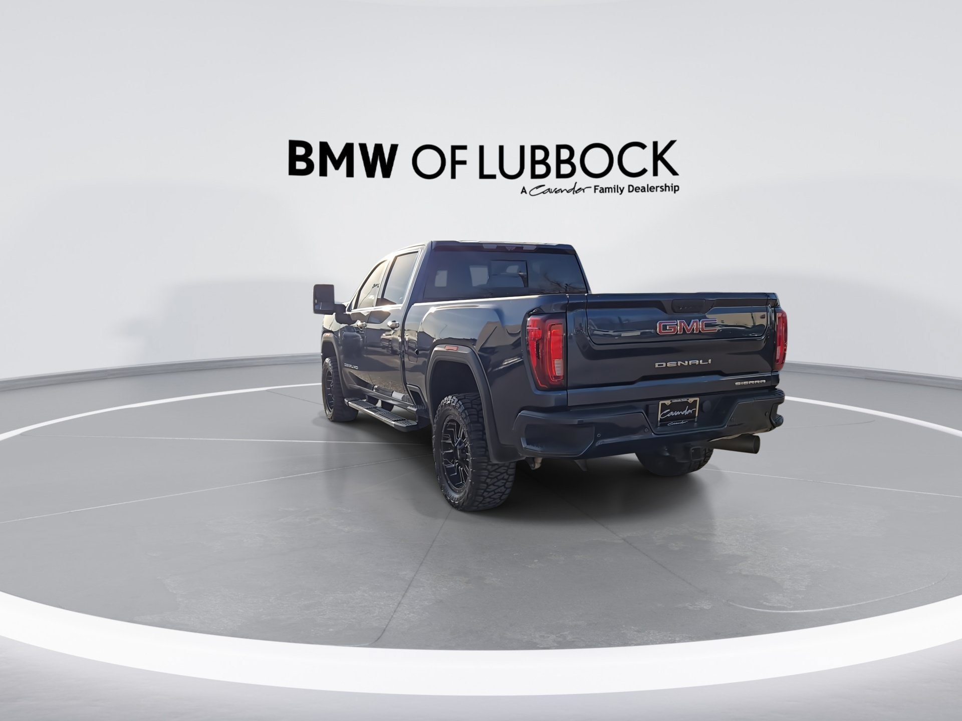 Used 2021 GMC Sierra 2500 Denali w/ Denali Ultimate Package AWD/4WD image 9