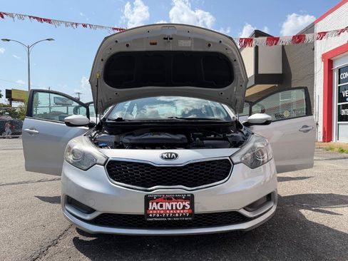 Used 2016 Kia Forte LX FWD image 35