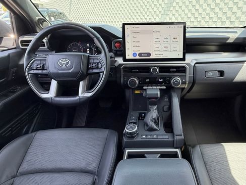 Certified 2025 Toyota 4Runner TRD Off-Road Premium w/ Tow Technology Package image 30