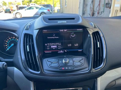 Used 2013 Ford Escape SEL FWD image 12