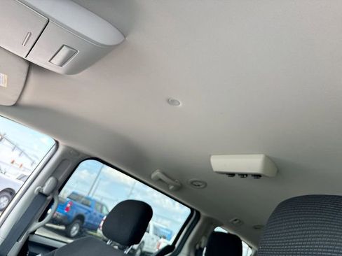 Used 2020 Dodge Grand Caravan SE w/ UConnect Hands-Free Group FWD image 21