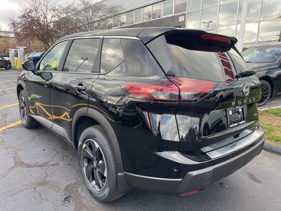 New 2026 Nissan Rogue SV w/ Cold Weather Package