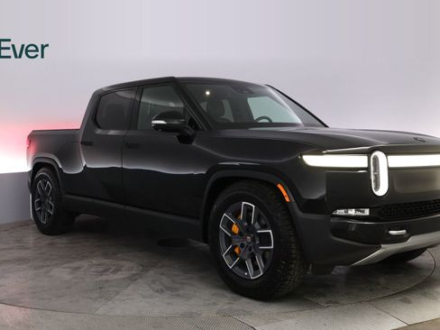 Used 2022 Rivian R1T Launch Edition image 13