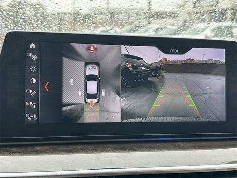 Used 2018 BMW 530i image 31