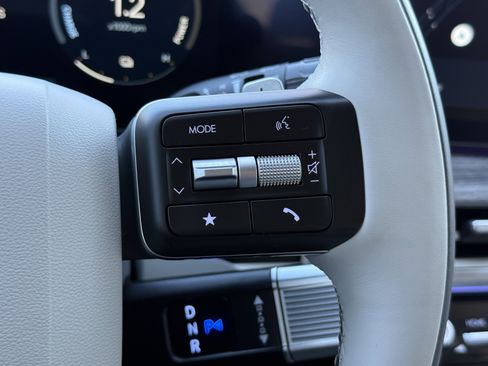 Used 2025 Hyundai Santa Fe Calligraphy image 24