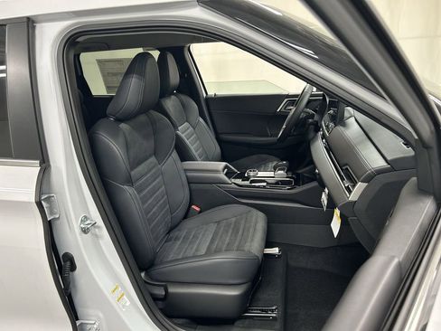 New 2026 Mitsubishi Outlander SE AWD/4WD image 24
