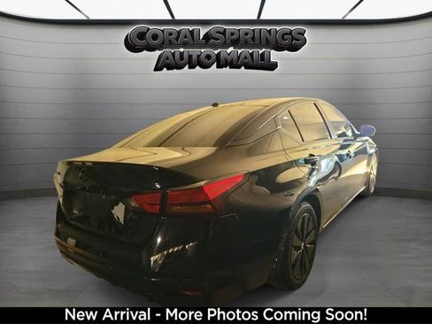 Certified 2022 Nissan Altima 2.5 SV w/ SV Premium Package image 4