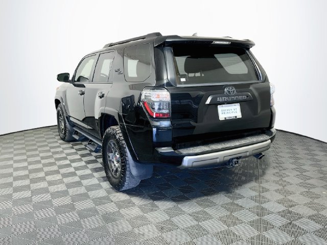 Certified 2019 Toyota 4Runner TRD Off-Road Premium AWD/4WD image 6