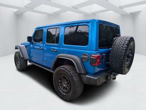 Used 2022 Jeep Wrangler Unlimited Sport w/ Xtreme Recon 35" Tire Package AWD/4WD image 5