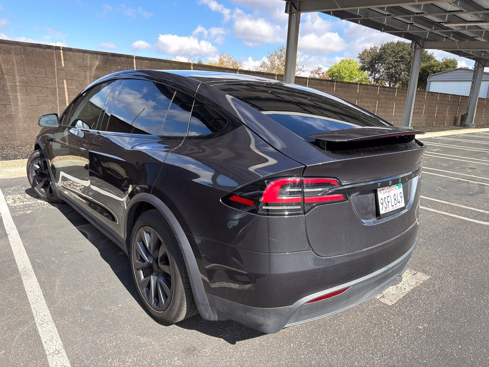 Used 2025 Tesla Model X AWD/4WD image 5