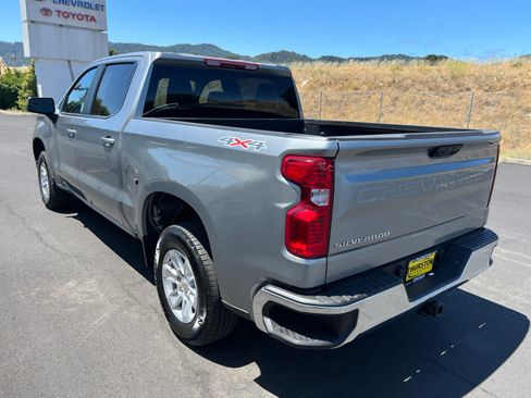 Used 2025 Chevrolet Silverado 1500 LT AWD/4WD image 8