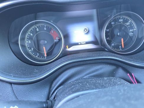 Used 2020 Jeep Cherokee Limited image 6