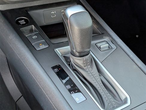 New 2026 Nissan Kicks S image 17